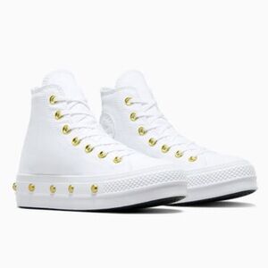 Chuck Taylor All Star Lift Platform Star Studded - women’s high top